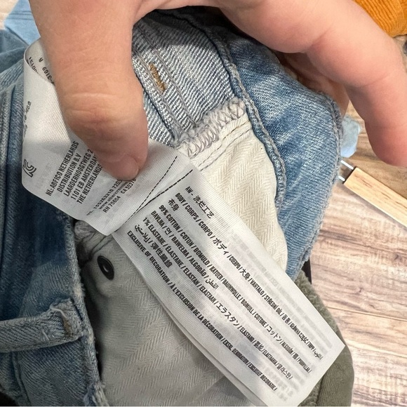 Abercrombie & Fitch High Rise Dad Jean Light With Criss-Cross Waistband - Picture 12 of 14